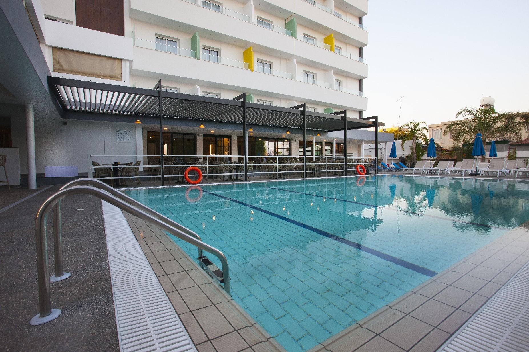 Pefkos City Hotel Limassol Ngoại thất bức ảnh